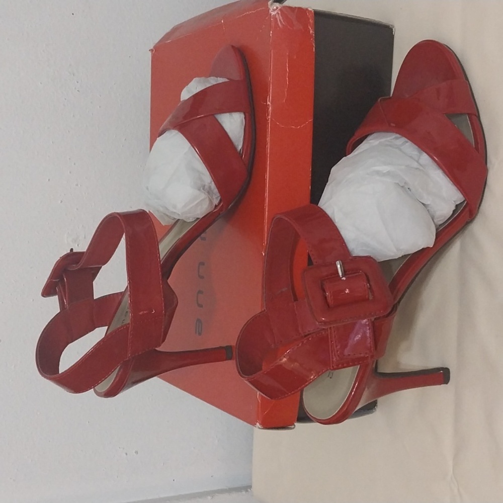 ANN Marino open toe Ankle Strap W/big buckle.Patent Leather. 4"Heels. - Picture 2 of 7